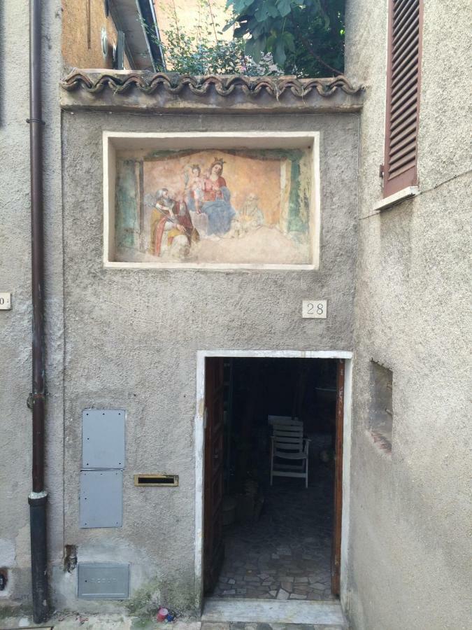 Apartamento Blu Klein Foligno Exterior foto